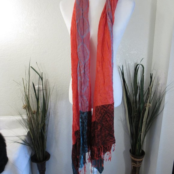 Diamond Argyle Paisley Fringe Scarf Lightweight - Picture 4 of 6